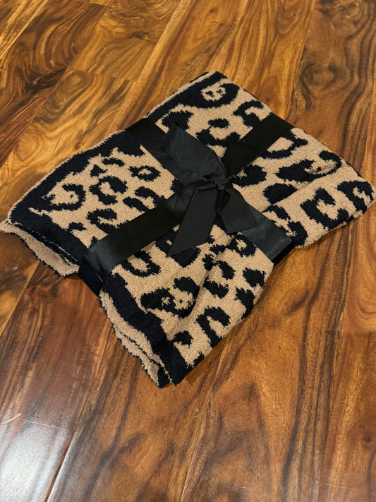 Black & tan leopard blanket